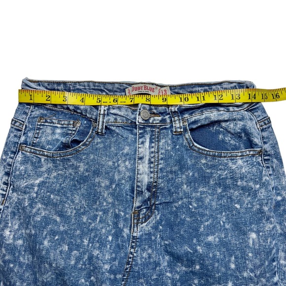 Judy Blue | Women | Acid Wash Stretch High Rise Skinny Jeans | Size 13 - Picture 3 of 13